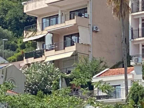 Sale, three bedroom apartment, 111m², Budva, Crna Gora - image 18