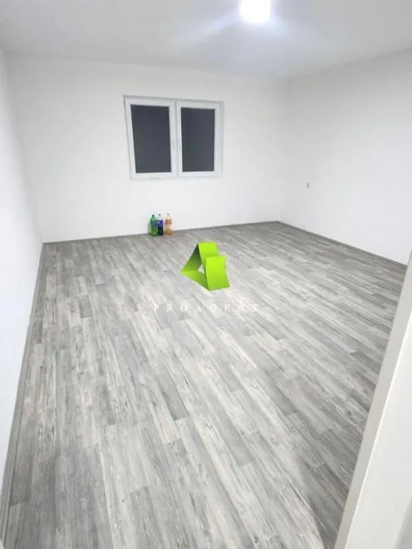 Prodaja, kuća, 204m², Crveni Krst, Niš