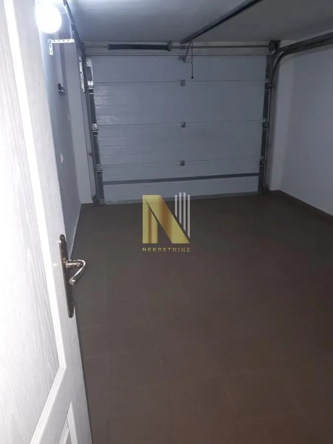 Prodaja, kuća, 77m², Ledinci, Petrovaradin