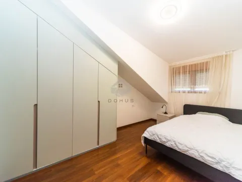 Izdavanje, trosoban stan, 89m², Master Kvart, Podgorica - image 10