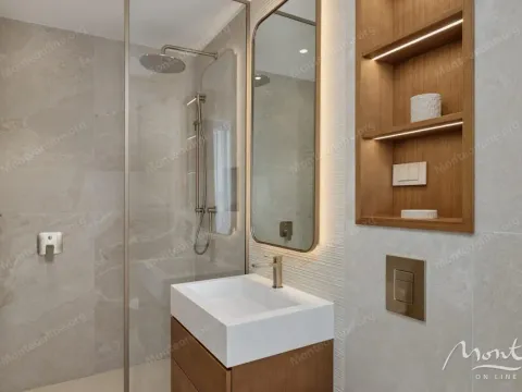 Prodaja, dvosoban stan, 110m², Porto Montenegro, Tivat - image 18