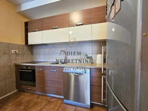 Sale, two bedroom apartment, 69m², Centar, Bar - image 19