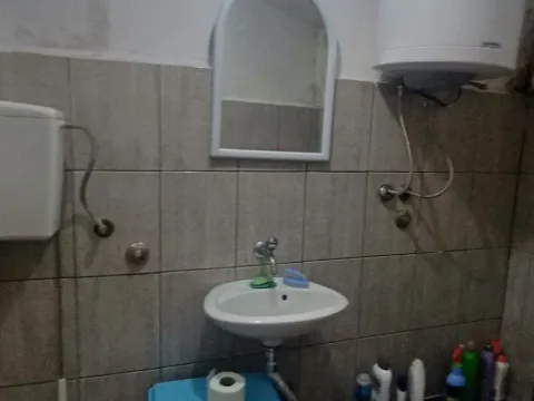 Prodaja, jednosoban stan, 30m², Centar, Nikšić - image 8