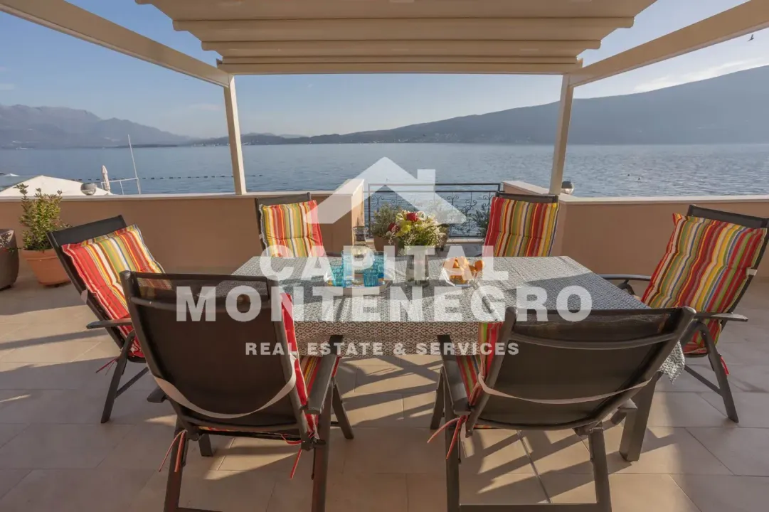 Prodaja, kuća, 400m², Bijela, Herceg Novi