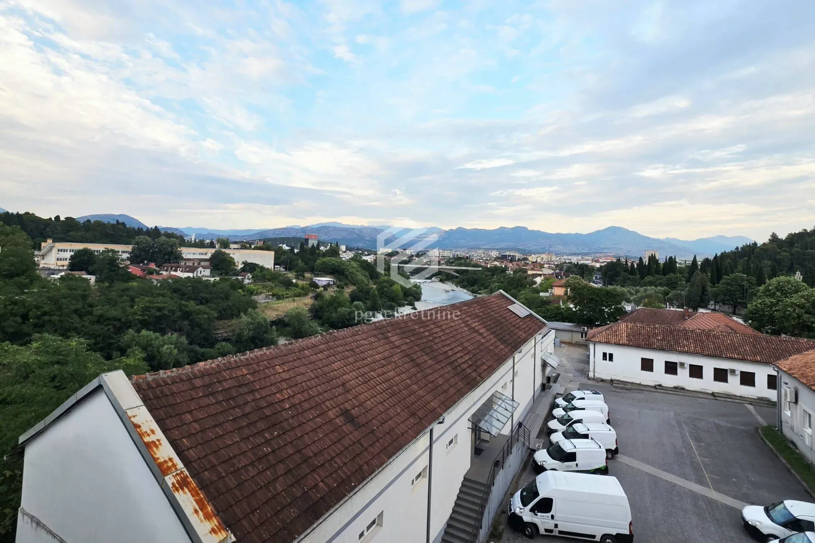 Rent, one bedroom apartment, 40m², Krivi Most, Podgorica