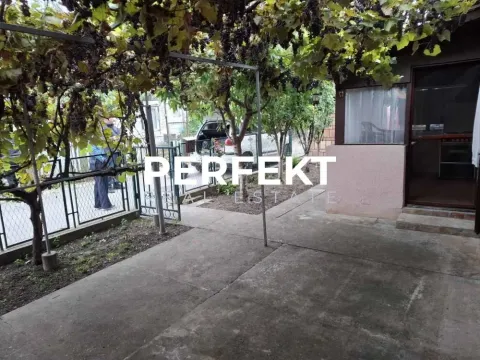 Izdavanje, kuća, 58m², Pančevo, Srbija - image 4