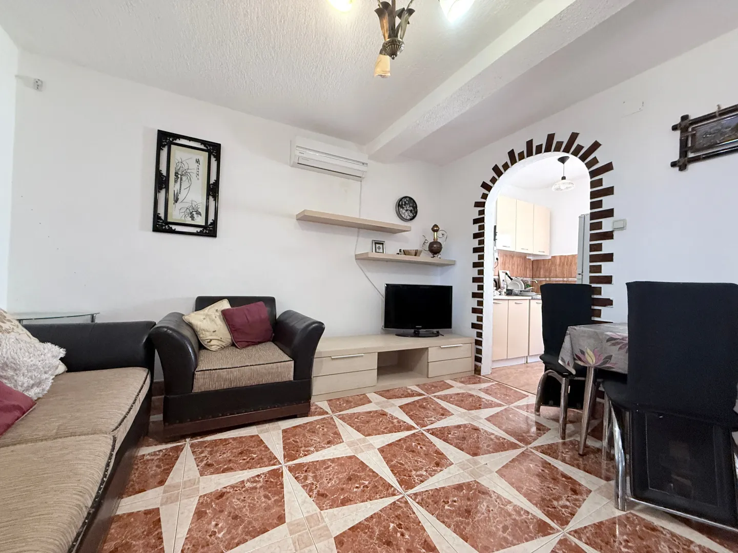 Prodaja, kuća, 110m², Sutomore, Bar