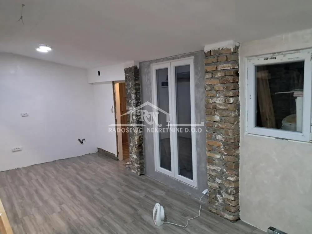 Prodaja, jednosoban stan, 55m², Miljakovac, Rakovica