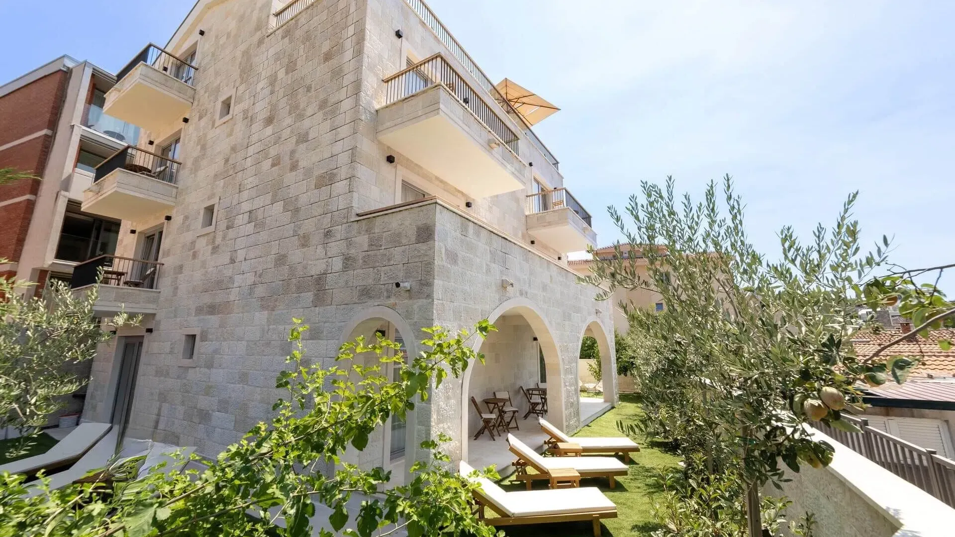 Sale, house, 358m², Pržno, Budva