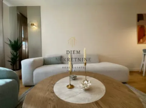 Izdavanje, jednosoban stan, 47m², Central Point, Podgorica - image 8