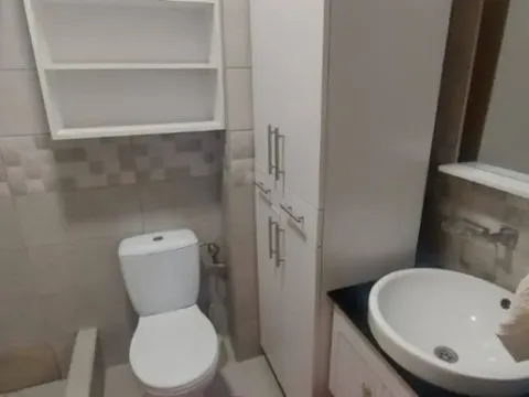 Prodaja, jednosoban stan, 44m², Stari Aerodrom, Podgorica - image 13