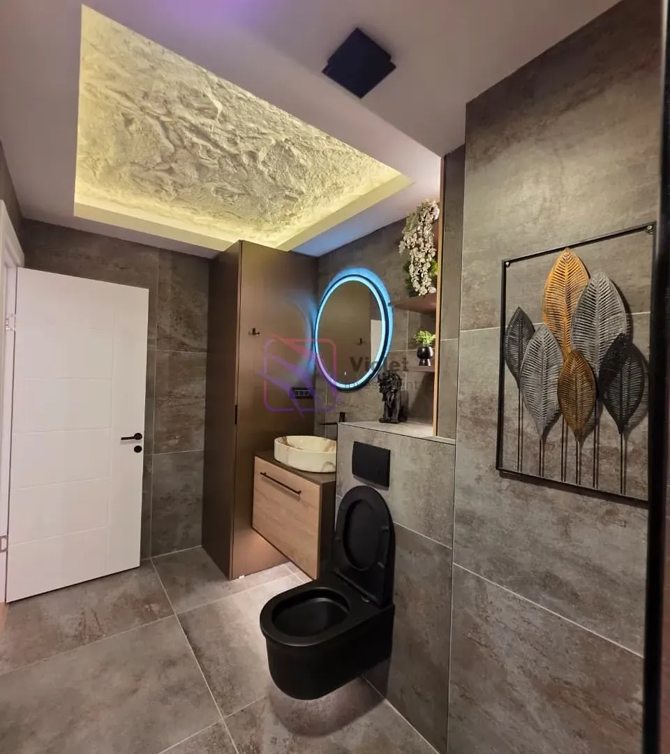 Prodaja, trosoban stan, 107m², Bečići, Budva