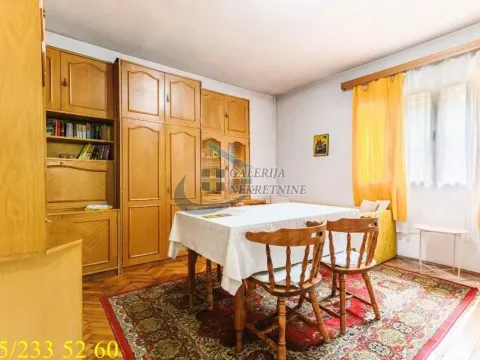 Sale, three bedroom apartment, 67m², Kneževac, Beograd - image 1