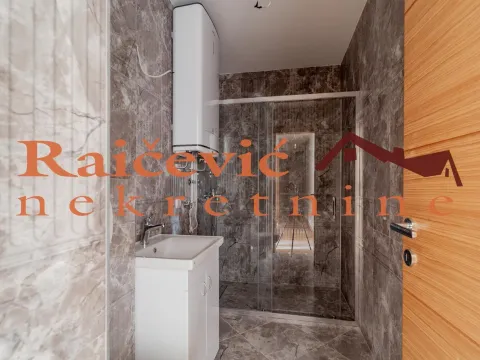 Sale, three bedroom apartment, 70m², Trošarina, Voždovac Sve Podlokacije - image 13
