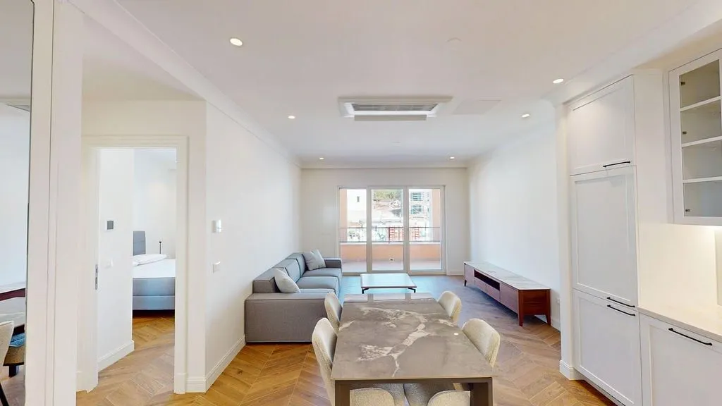 Prodaja, trosoban stan, 97m², Tivat, Crna Gora