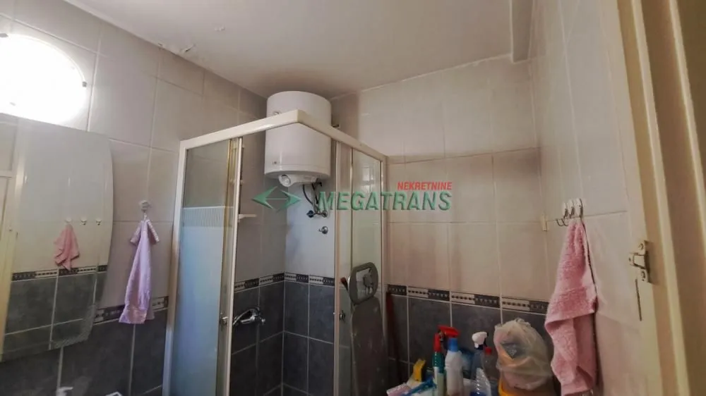 Izdavanje, dvosoban stan, 55m², Liman 1, Novi Sad Sve Podlokacije