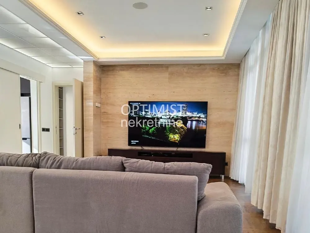 Rent, four bedroom apartment, 148m², Savski Venac, Beograd