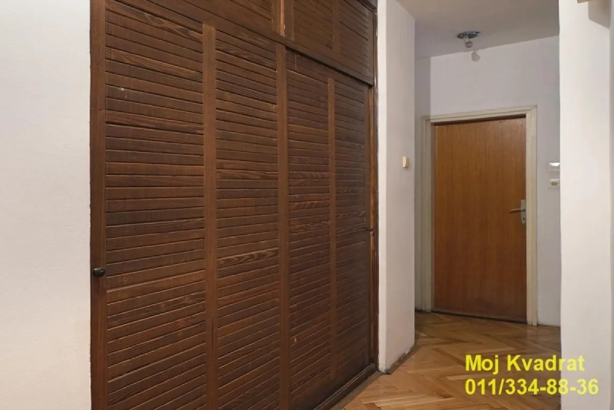 Sale, four bedroom apartment, 137m², Savski Venac, Beograd