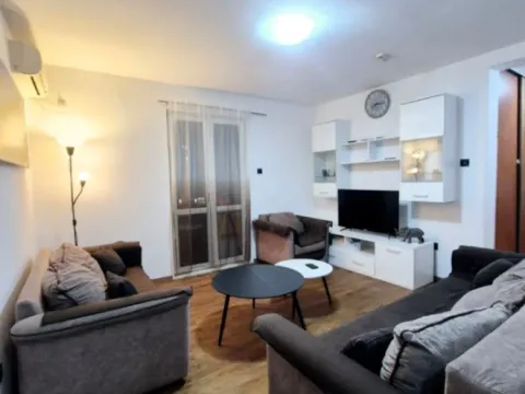 Rent, one bedroom apartment, 52m², Zaobilaznica, Budva - image 4