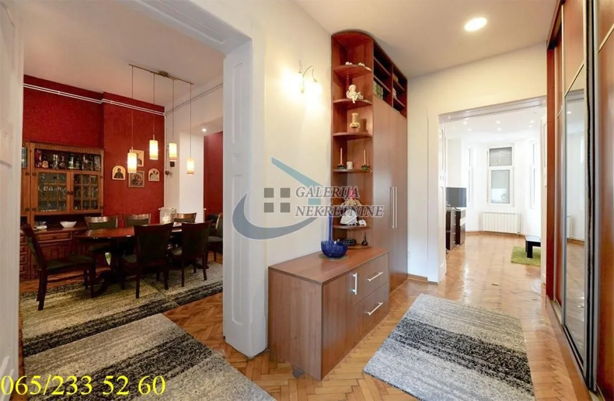 Sale, three bedroom apartment, 86m², Vračar Sve Podlokacije, Beograd