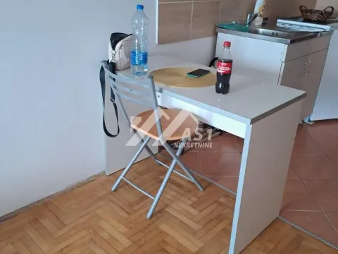 Izdavanje, jednosoban stan, 30m², Centar, Novi Sad - image 7