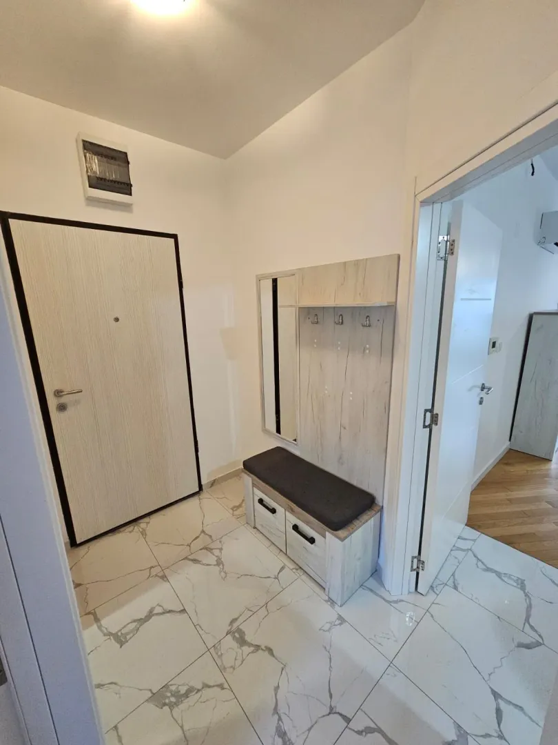 Prodaja, jednosoban stan, 42m², Centar, Budva