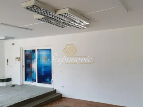 Rent, office space, 300m², Salajka, Novi Sad Sve Podlokacije - image 4