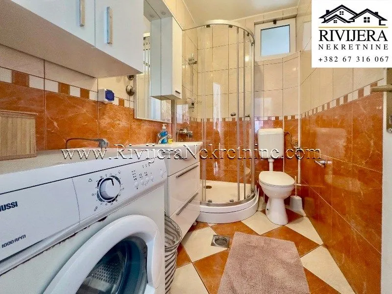 Prodaja, dvosoban stan, 56m², Donja Lastva, Tivat