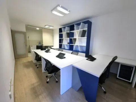 Izdavanje, poslovni prostor, 75m², City Kvart, Podgorica - image 10