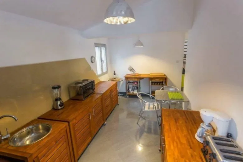 Sale, three bedroom apartment, 110m², Kotor, Crna Gora