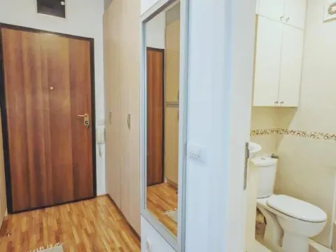 Izdavanje, četvorosoban stan, 85m², Zvezdara Sve Podlokacije, Beograd - image 21