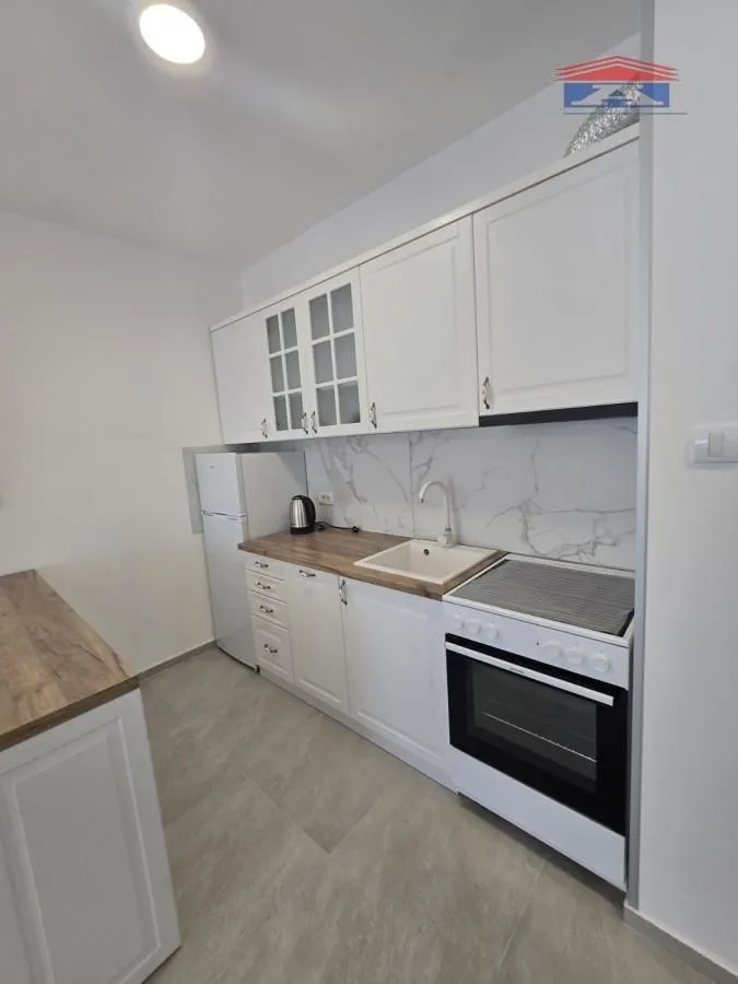 Izdavanje, jednosoban stan, 44m², Telep, Novi Sad Sve Podlokacije