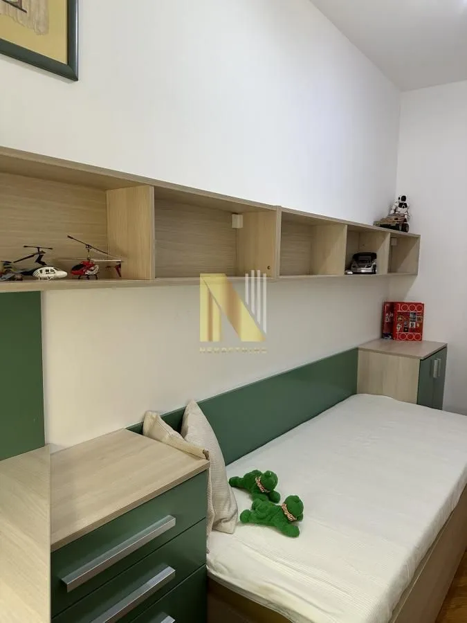 Prodaja, trosoban stan, 79m², Adamovićevo Naselje, Novi Sad Sve Podlokacije