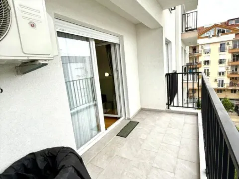 Izdavanje, jednosoban stan, 48m², Stara Varoš, Podgorica - image 13