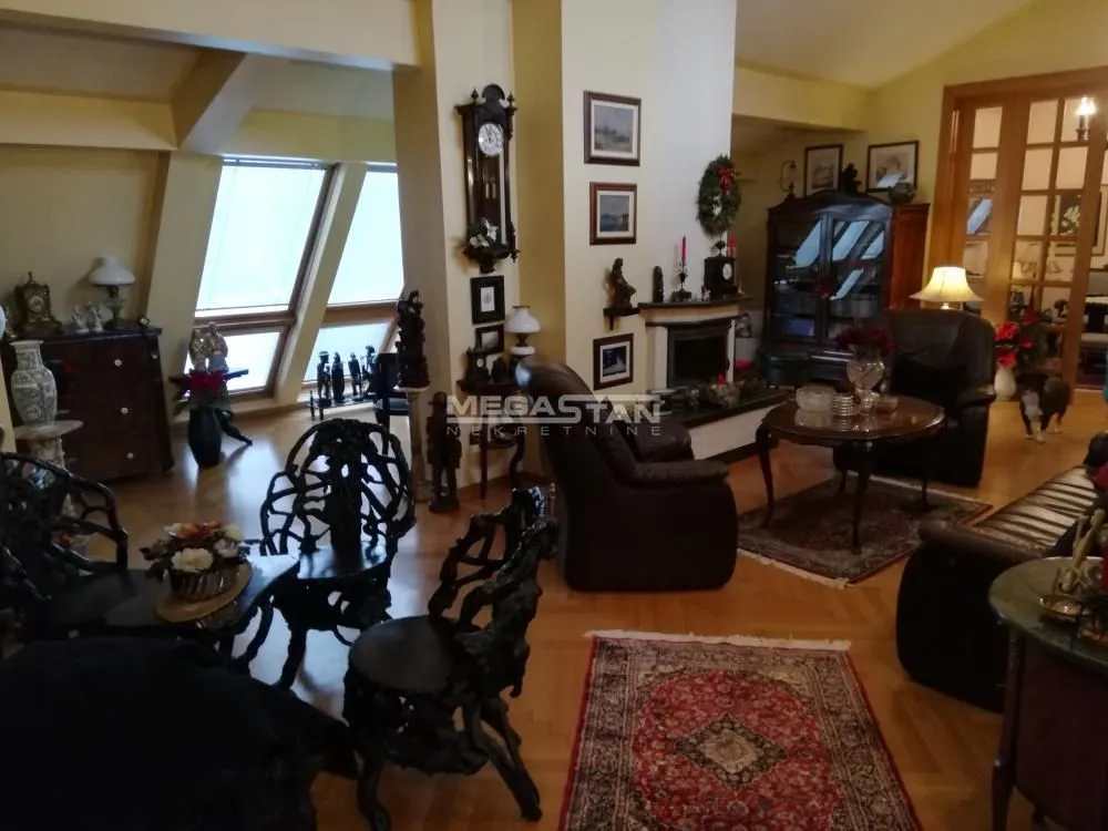 Sale, four bedroom apartment, 164m², Stari Grad, Beograd
