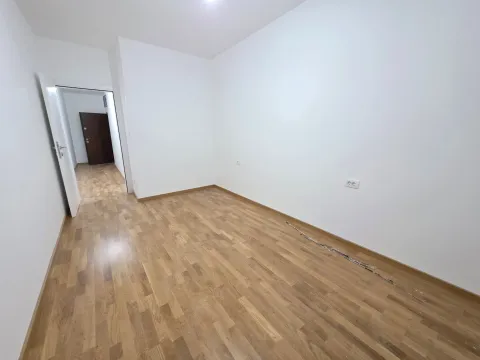 Prodaja, jednosoban stan, 57m², Zagorič, Podgorica - image 12