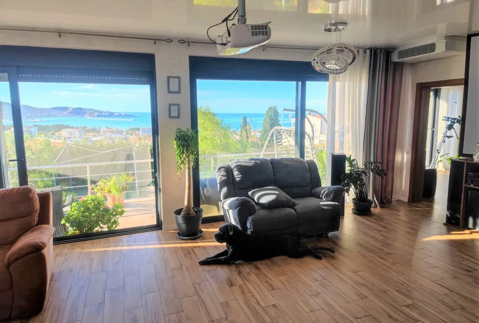 Prodaja, kuća, 360m², Bar, Crna Gora