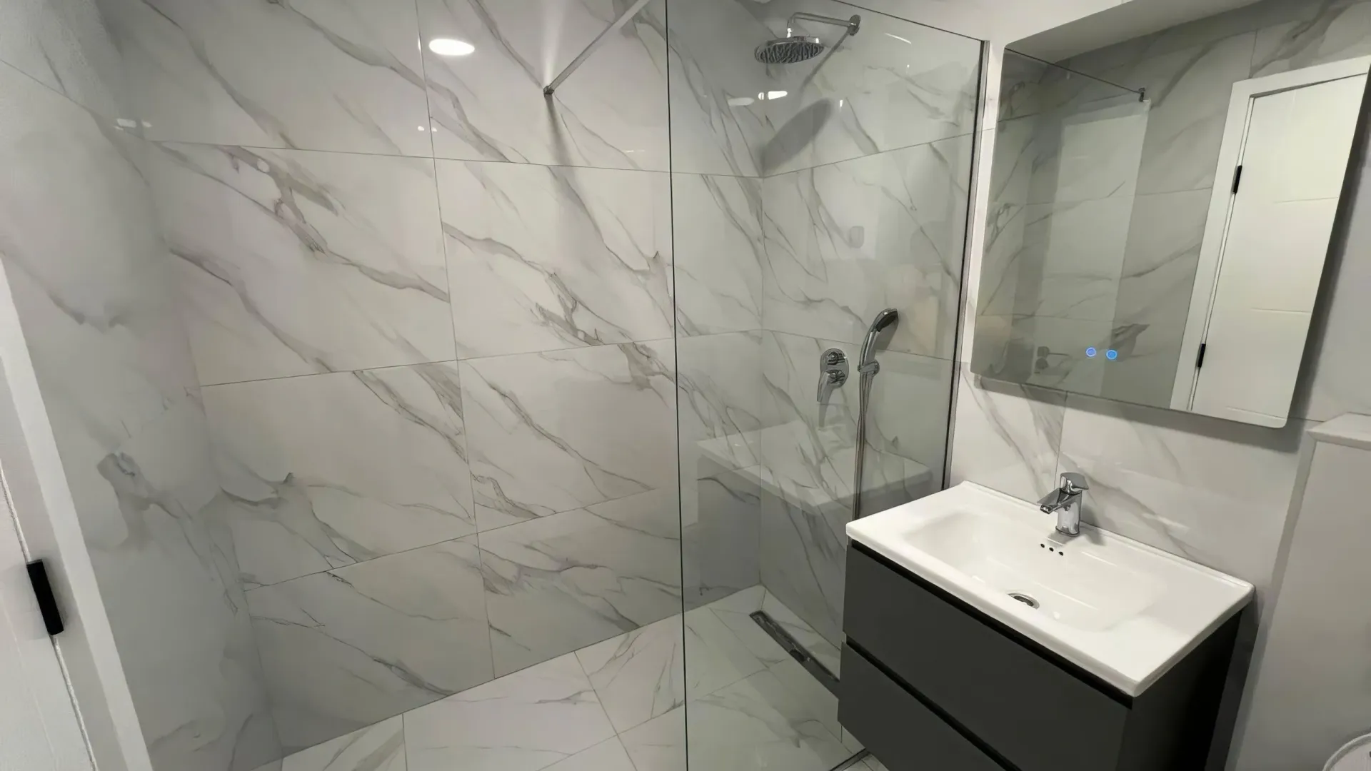 Prodaja, jednosoban stan, 45m², Centar, Bar