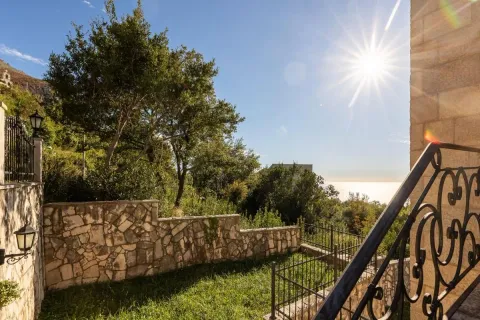 Sale, house, 249m², Budva, Crna Gora - image 7