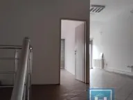 Izdavanje, poslovni prostor, 107m², Centar, Vranje - image 12