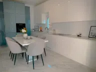 Izdavanje, kuća, 200m², Dobre Vode, Bar - image 9