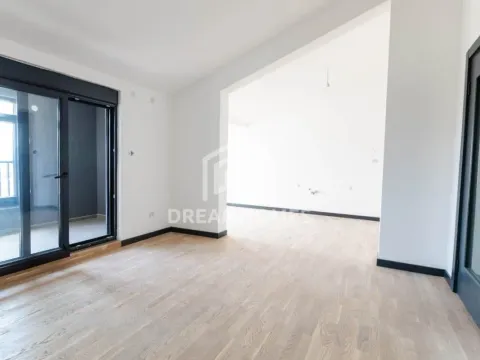 Prodaja, dvosoban stan, 90m², Gorica C, Podgorica - image 3