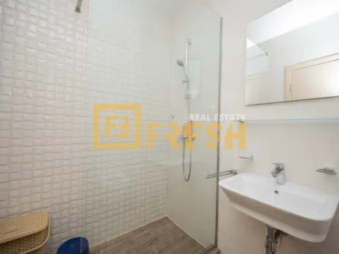 Izdavanje, jednosoban stan, 54m², City Kvart, Podgorica - image 15