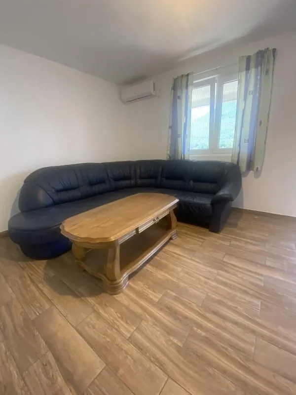 Rent, two bedroom apartment, 60m², Šušanj, Bar