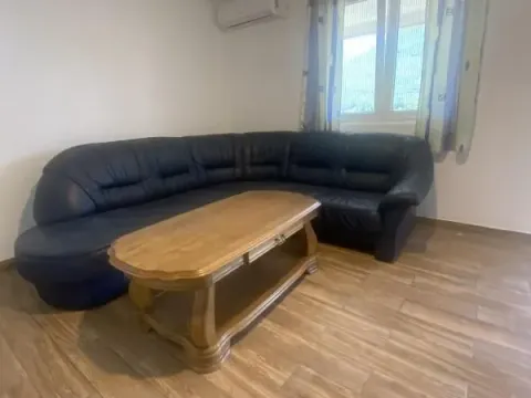 Rent, two bedroom apartment, 60m², Šušanj, Bar - image 9
