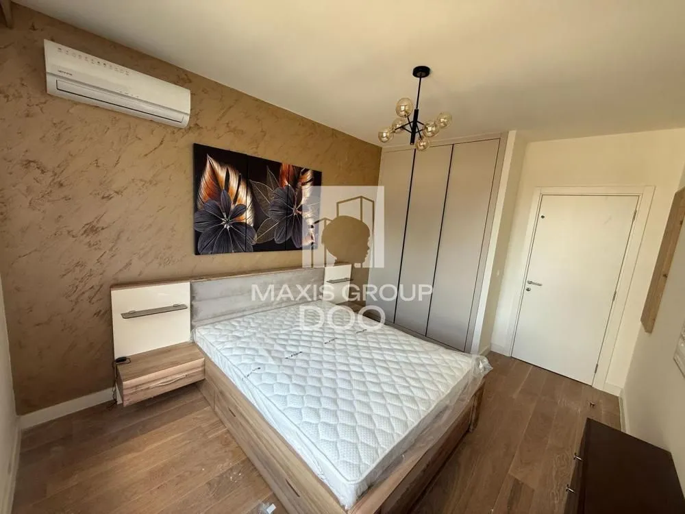 Rent, two bedroom apartment, 59m², Savski Venac, Beograd