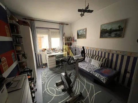 Prodaja, kuća, 114m², Adamovićevo Naselje, Novi Sad Sve Podlokacije - image 6
