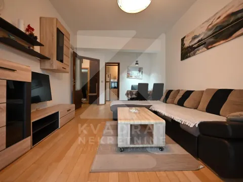 Izdavanje, jednosoban stan, 49m², 1 maj, Podgorica - image 2