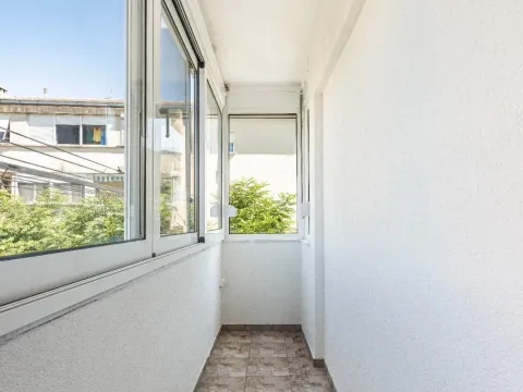 Prodaja, dvosoban stan, 52m², Centar, Tivat - image 8