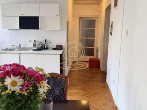 Rent, two bedroom apartment, 55m², Stari Grad, Beograd - image 11